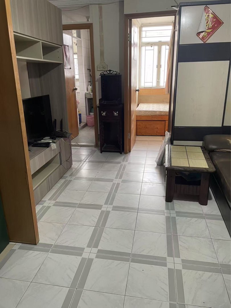  業主盤(免佣 ): 將軍澳翠林邨秀林樓 公屋出租 租盤 兩房一廳一雜物間 租客需要提供「房協房委租客證書」64587210969347110