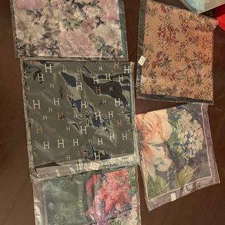 由 salvat0r3 (刊登 ID 1377791868，圖片 1) 提交，位於 的 (類別：)，說明：。