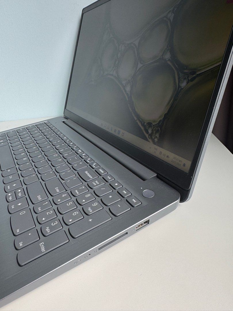 🔥 Lenovo IdeaPad 3 15ALC6 | AMD Ryzen 5 5500U | 8GB RAM | 256GB SSD (Category: Laptops & Notebooks) located in Singapore. Submitted by gadgetd (Listing ID 1377754742, Image 3). Description: 🔥 **⏰ LIMITED TIME OFFER⏰ ** 🎁 **What's Included:** - Charger ⚡ **Specs:** - Lenovo IdeaPad 3 15ALC6 - AMD Ryzen 5 5500U - 8GB RAM - 256GB SSD - AMD Radeon Vega Graphics - 15.6" display 📍 **Meetup** (Cash or PayNow Only) 🤝 Self Collect at 476C Upper Seran