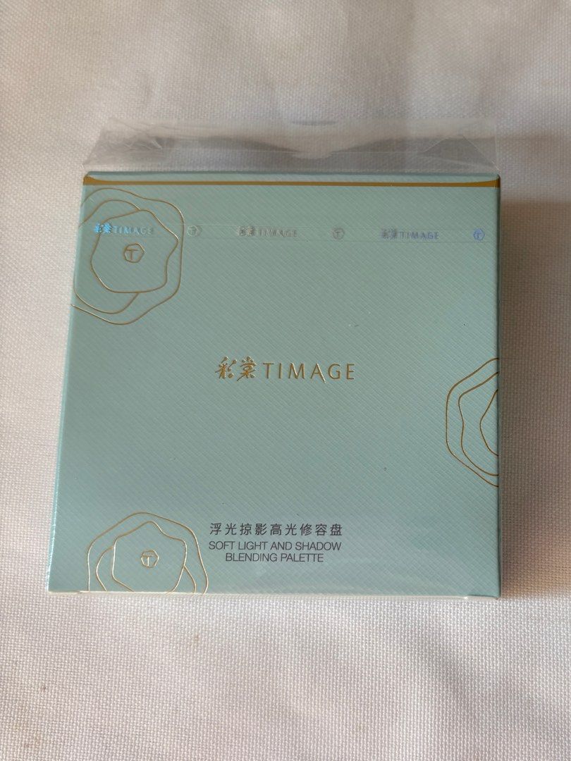 由 rvtwfytskw13272 (刊登 ID 1377925025，圖片 1) 提交，位於 新北市 (New Taipei) 的 彩棠浮光掠影高光修容盤A01日影柔 3.0 附隨機🎁 (類別：化妝品)，說明：僅試色5.2g 含盒含膜 附贈不挑 官方購入 EXP20280325。