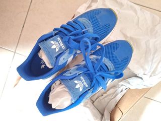 (Category: ) located in . Submitted by kpopygfan (Listing ID 1377889847, Image 1). Description: .