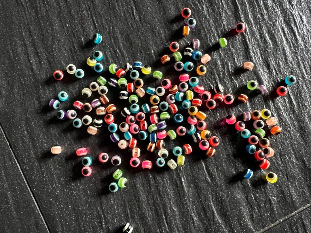 Assorted Bead (Category: Handmade Craft) located in Singapore. Submitted by sgsinkorswimschool (Listing ID 1377875082, Image 2). Description: Assorted Bead Design: as per attach photo $2.50 for 200 pcs/packet (random) Order 10 packets will get 1 packet for free, can mixed with alphabet/ number beads. .