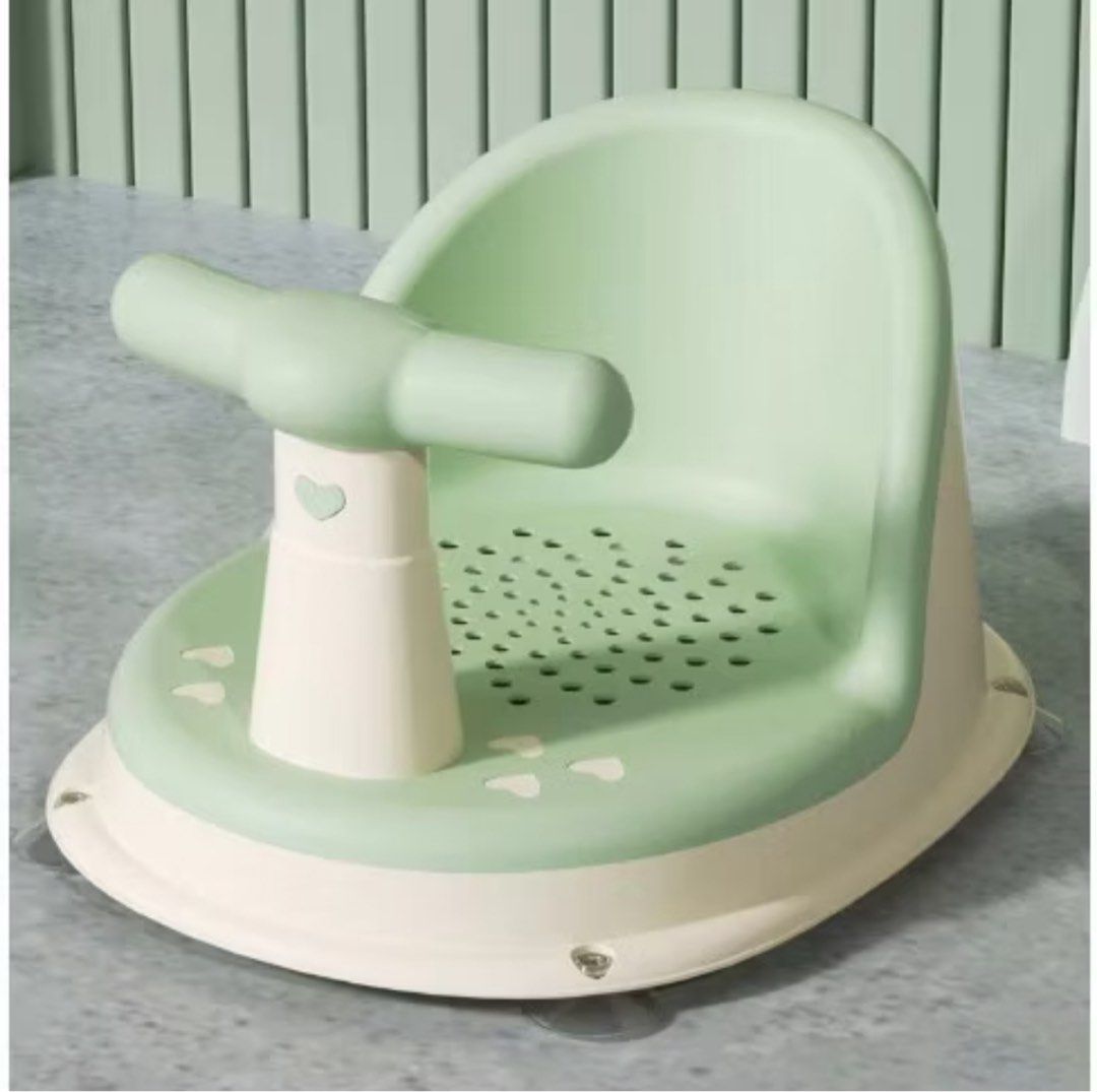 Baby bath chair (Category: Bathtub & Bath Accessories) located in Makati City. Submitted by justanythin (Listing ID 1377754972, Image 1). Description: Photo 2 and 3 are actual photos Rfs: baby didn’t like Shipping fee c/o buyer.