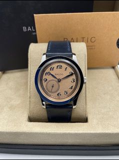 (Category: ) located in . Submitted by theswisswatcher (Listing ID 1377877633, Image 1). Description: .