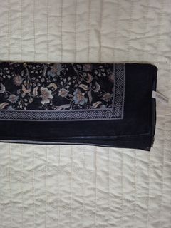 (Category: ) located in . Submitted by saharaaaaa (Listing ID 1377893245, Image 1). Description: .