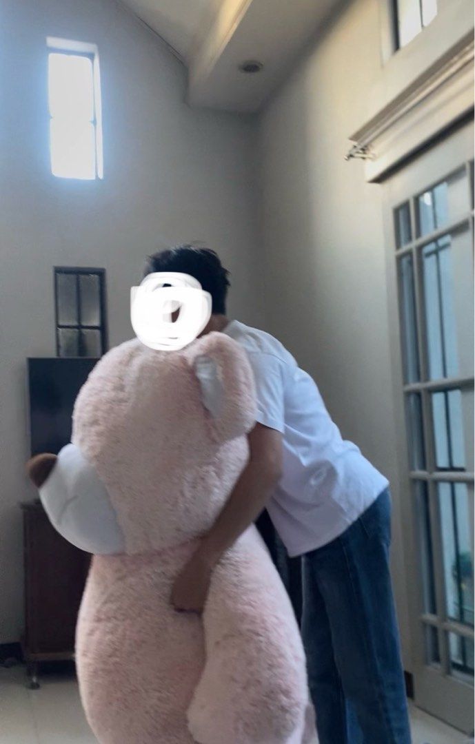 Big Standing Pink Teddy Bear (Category: Plushies & Soft Toys) located in Paranaque City. Submitted by aishsts (Listing ID 1377777124, Image 3). Description: price is still very much negotiable!! did not really use it after my dad brought it home, but still a bit dirty. also its around 4ft!! estimated cuz we never had the time to measure it. edit: for reference, the guy is 5'7!! 😁.