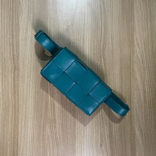 (Category: ) located in . Submitted by classy.glamour (Listing ID 1377874914, Image 1). Description: .