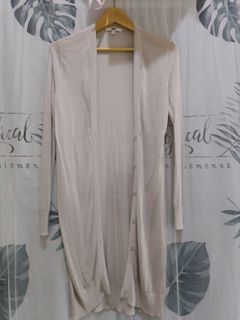 (Kategori: ) berada di . Dikirim oleh celwardrobe (ID iklan 1377863812, Gambar 1). Deskripsi: .