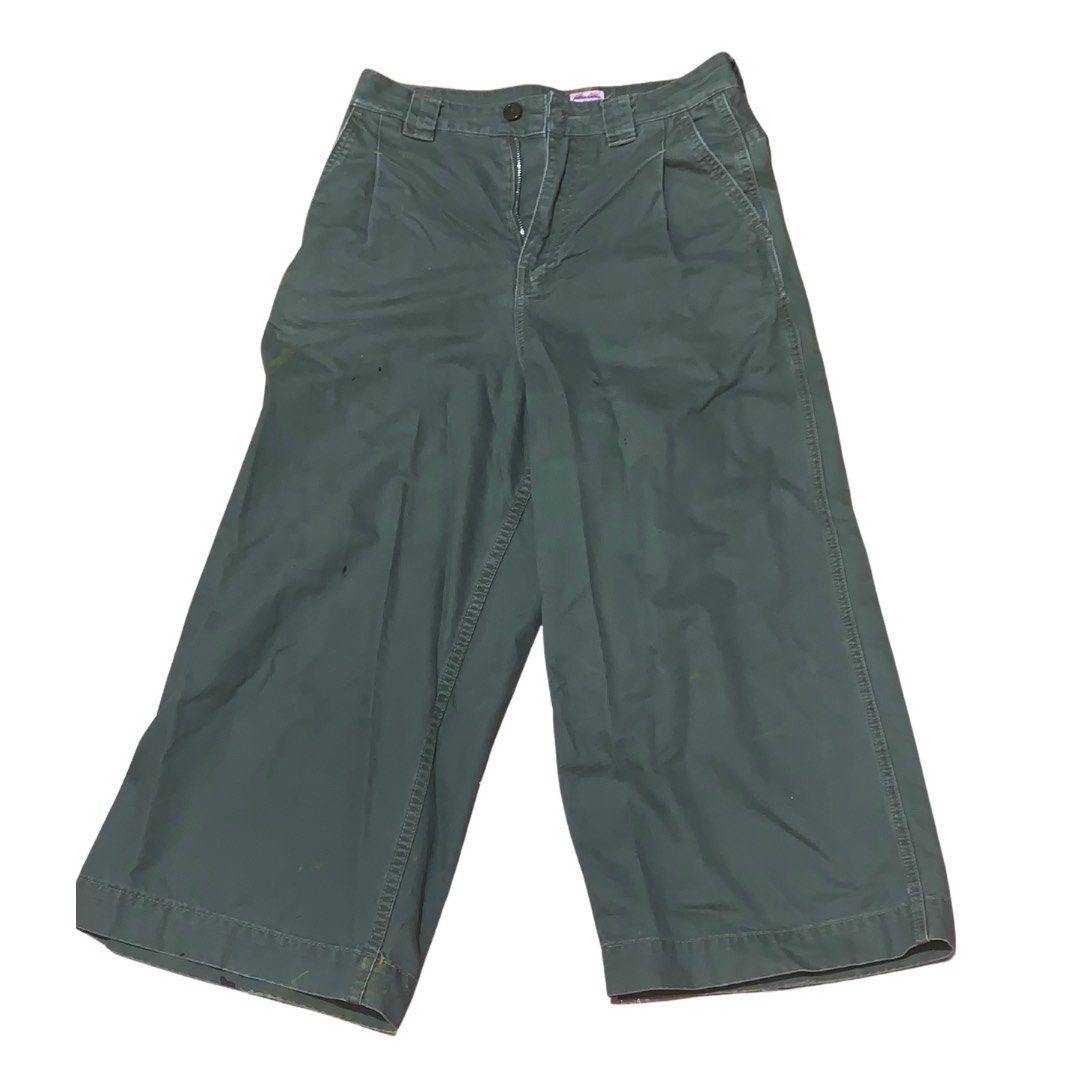 Casual Jeans Plain Wide Leg Jeans (Category: Other Bottoms) located in Puerto Princesa. Submitted by kai_clutter (Listing ID 1377872657, Image 1). Description: .