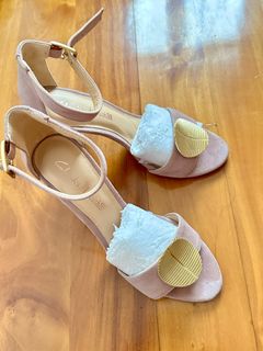 （分類：）位於 。 由 AmberRose 提交（商品編號 1377847611，圖片 1）。簡介： 。