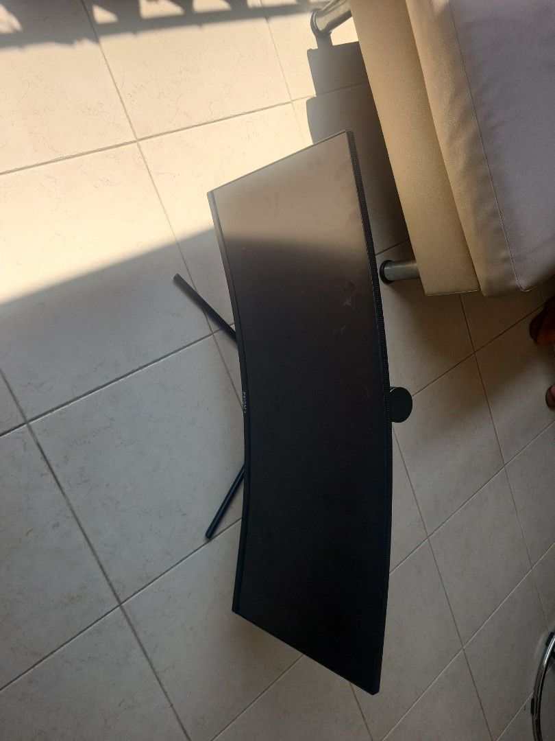 Curved Monitor - Prism+ X340 Pro 144HZ (READD) (Category: Monitor Screens) located in Singapore. Submitted by probeast91920 (Listing ID 1377815595, Image 1). Description: Prism+ X340 Pro 144HZ for parts screen itself works fine just shows no prism+ logo (board broken) can repair/replace mainboard but not worth my timr jist take n go asap.