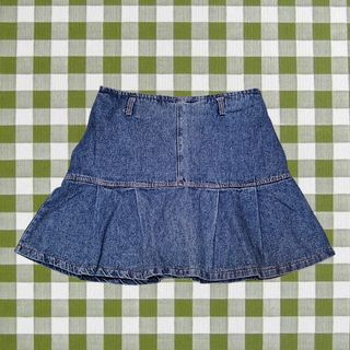 (Category: ) located in . Submitted by cl0ver_fridayjam (Listing ID 1377893961, Image 1). Description: .