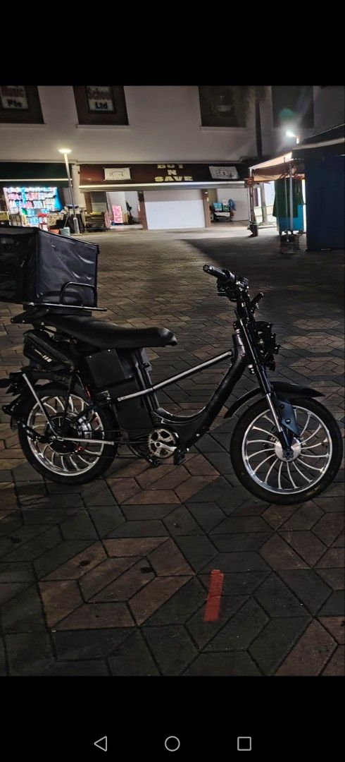Ebike Sr2 blue tag (set up only) (Category: E-Scooters & E-Bikes) located in Singapore. Submitted by lucky977 (Listing ID 1377770753, Image 2). Description: Ebike Sr2 . Pm for specs n price. Selling only set up..