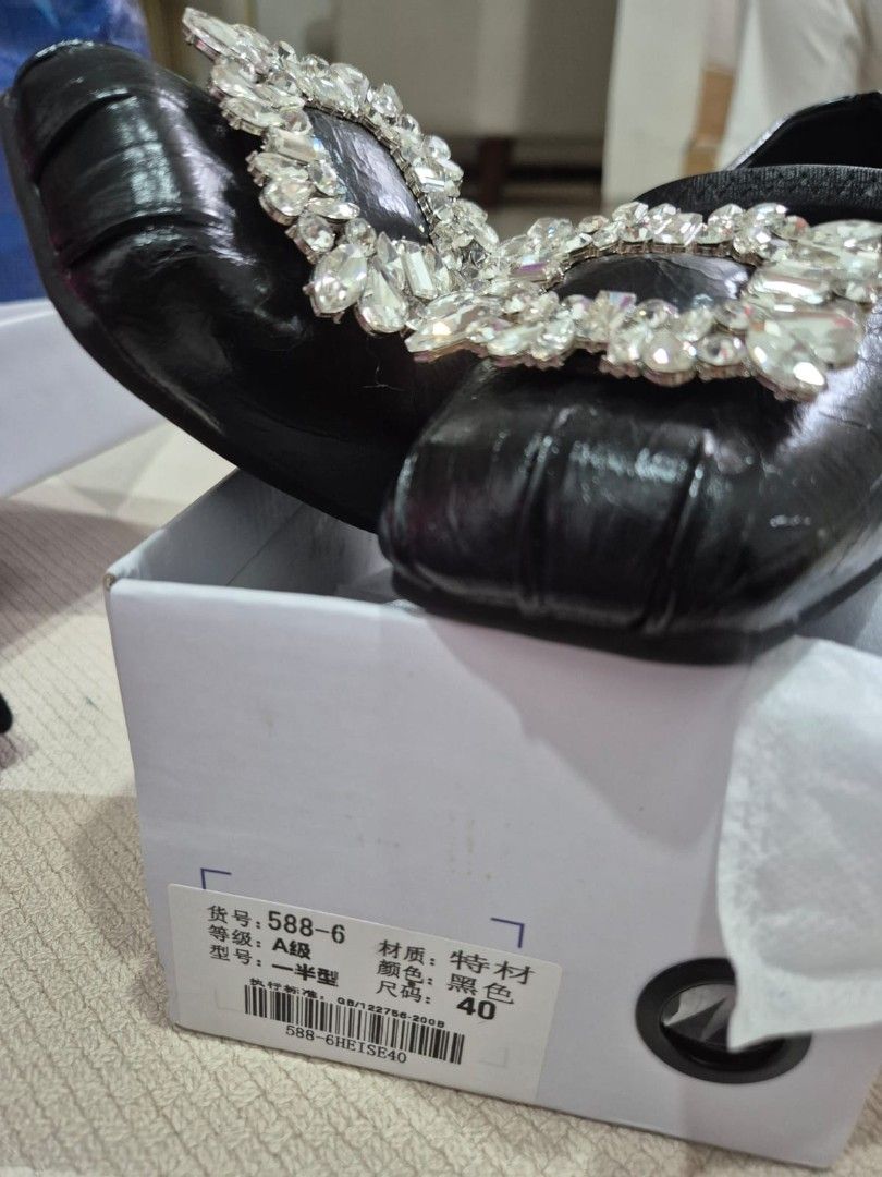 Flat shoes (Kategori: Sepatu Wanita) berada di Tangerang. Dikirim oleh putari (ID iklan 1377856401, Gambar 3). Deskripsi: .