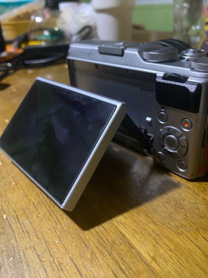 Fujifilm XA-5 (Category: Cameras) located in Manila. Submitted by ali19930021 (Listing ID 1377888548, Image 3). Description: Fujifilm XA-5 22k slightly negotiable mint condition no defects inclusions: 📸 box (complete w/ user manual) 📸 body 📸 kit lens (15-45mm) 📸 camera strap 📸 original battery 📸 charger 📸 rear cap 📸 lens cap 📸 silicone body cover 📸 52mm lens UV filter Rfs: upgrade 📍Luzon-based.