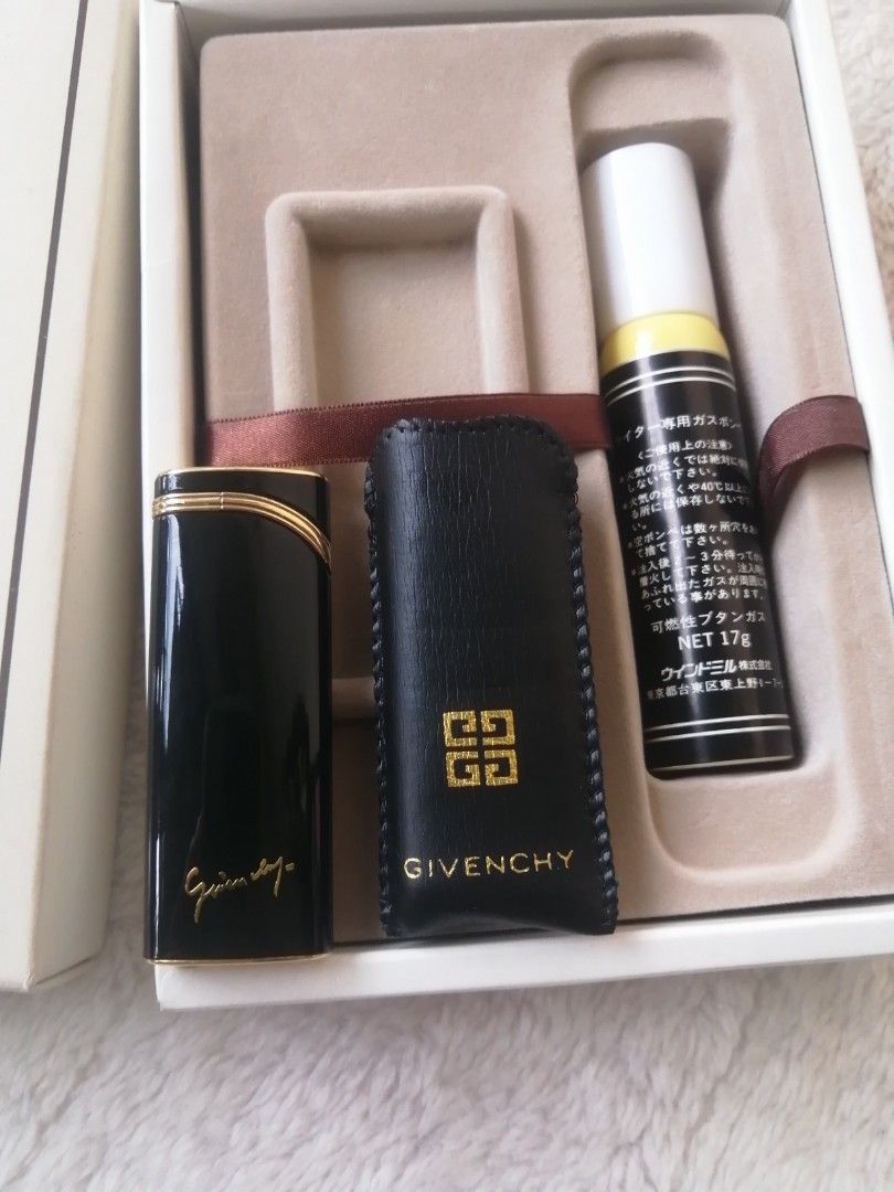 VINTAGE & RARE GIVENCHY CIGARETTE LIGHTER WINDPROOF (Category: Vintage Collectibles) located in Liloan. Submitted by aidolcapz88 (Listing ID 1377924011, Image 2). Description: Lagyan niyo Lang nang fluid pwd butane fluid pang lighter.. No scratches good as new with box...