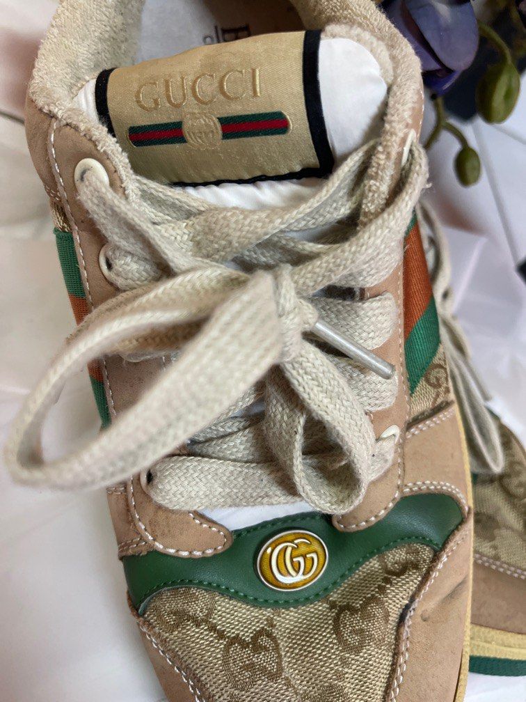 GUCCI (Category: Announcements) located in Kuala Lumpur. Submitted by myprelobecollection (Listing ID 1377782340, Image 2). Description: condition 8/10 pm for more details.