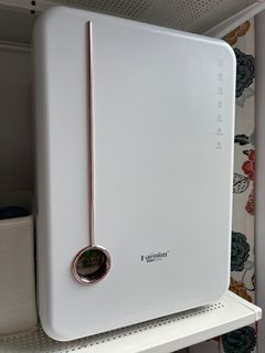 （分類：）位於 。 由 kittsroy 提交（商品編號 1377878427，圖片 1）。簡介： 。