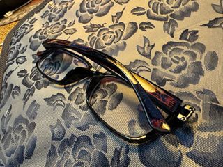 （分類：）位於 。 由 lunaslave 提交（商品編號 1377906394，圖片 1）。簡介： 。