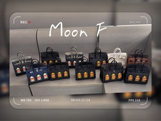 （分類：）位於 。 由 moon_collection_hk 提交（商品編號 1377790059，圖片 1）。簡介： 。