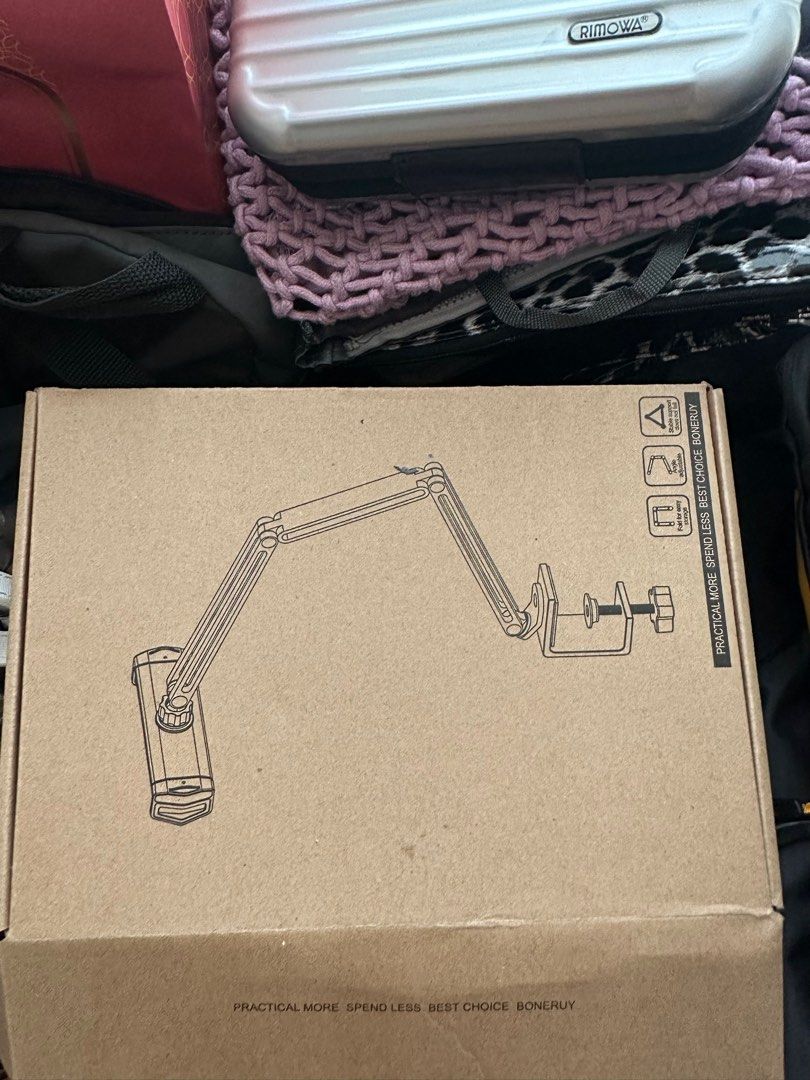 iPad / iPhone holder (Category: Laptop Bags & Sleeves) located in Singapore. Submitted by livingsustainably (Listing ID 1377863341, Image 1). Description: (High Quality - Aluminium Alloy) 360° Gooseneck Tablet & Phone Holder Stand Pick up only!.