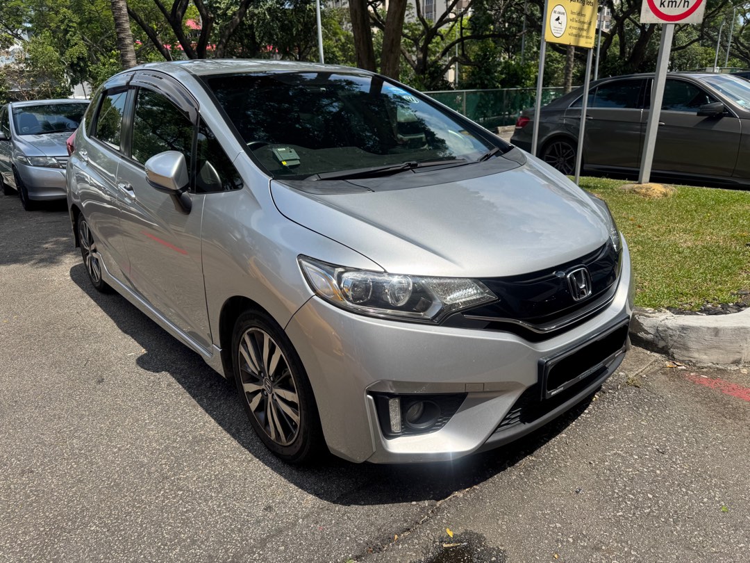 (Category: ) located in . Submitted by t.motor (Listing ID 1377838968, Image 1). Description: .