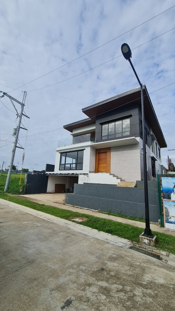 (Category: ) located in . Submitted by leadvision.realty (Listing ID 1377856273, Image 1). Description: .