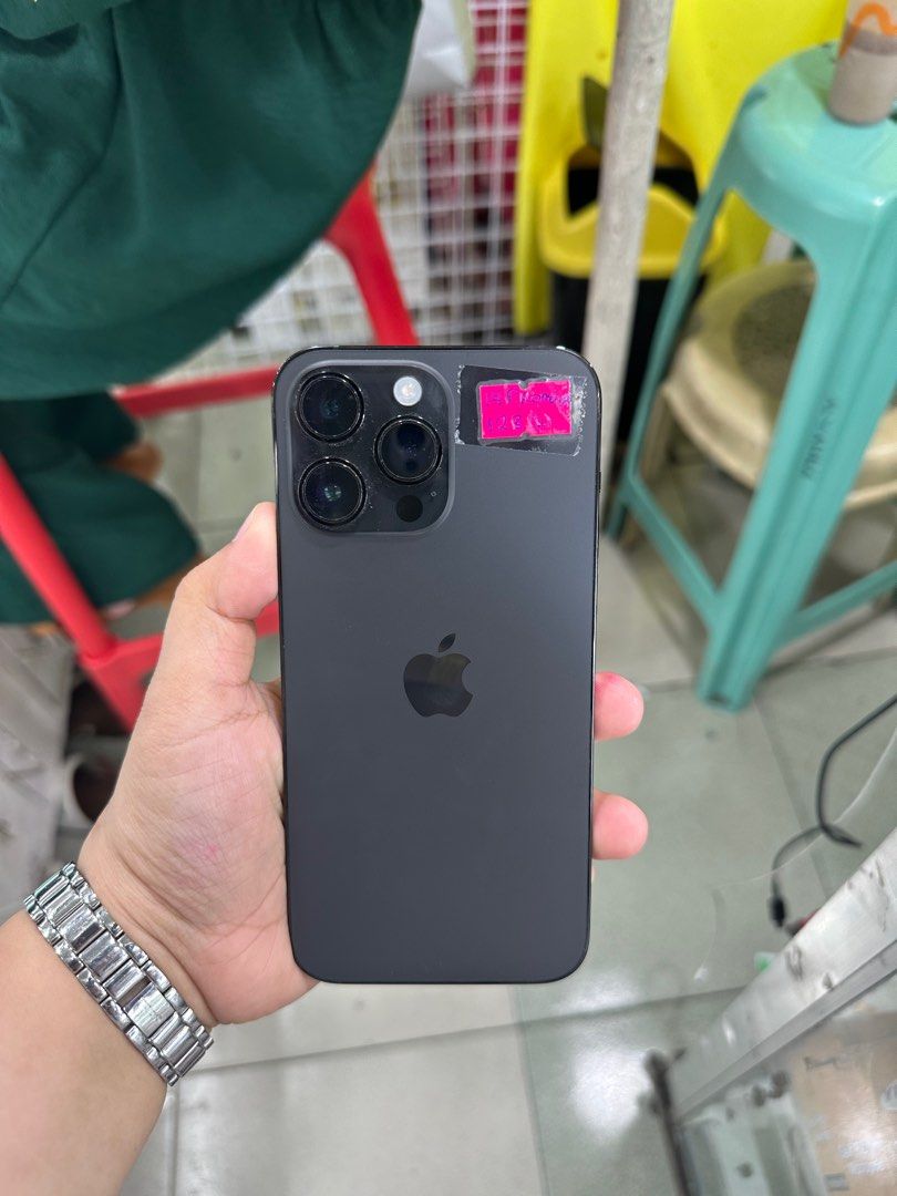 Iphone 14 Pro Max 128gb Smartlocked 96% batt (Category: iPhone 14 Series) located in San Juan City. Submitted by javedsgadgetshop (Listing ID 1377927768, Image 1). Description: INSTALLMENT OPTIONS : SPAY LATER / GGIVES / CREDIT CARD! WE BUY AND SELL SO PWEDE MAGBINTA OR SWAP ! Quick Specs : 💵 Iphone 14promax •128gb •NTC Variant •96% batt health •Smartlocked •95% Smoothness •No hidden issue | No Repaired •100% Authentic | Not Refurbished •w/ OEM 