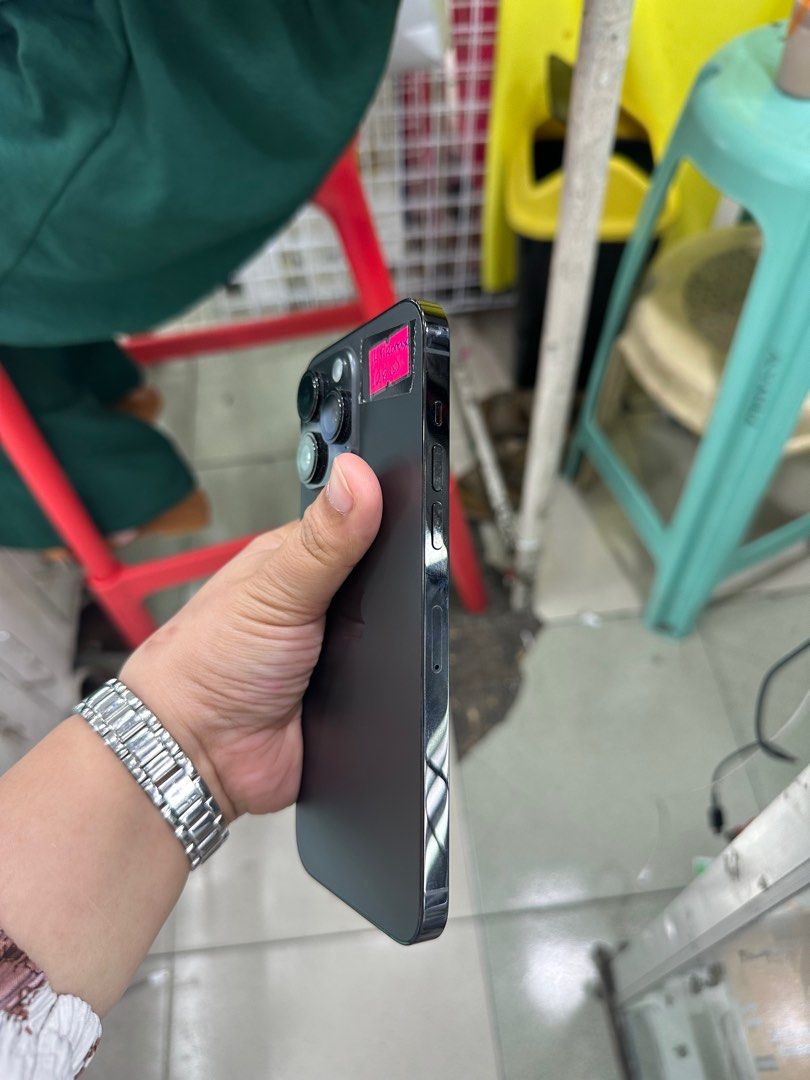 Iphone 14 Pro Max 128gb Smartlocked 96% batt (Category: iPhone 14 Series) located in San Juan City. Submitted by javedsgadgetshop (Listing ID 1377927768, Image 3). Description: INSTALLMENT OPTIONS : SPAY LATER / GGIVES / CREDIT CARD! WE BUY AND SELL SO PWEDE MAGBINTA OR SWAP ! Quick Specs : 💵 Iphone 14promax •128gb •NTC Variant •96% batt health •Smartlocked •95% Smoothness •No hidden issue | No Repaired •100% Authentic | Not Refurbished •w/ OEM 