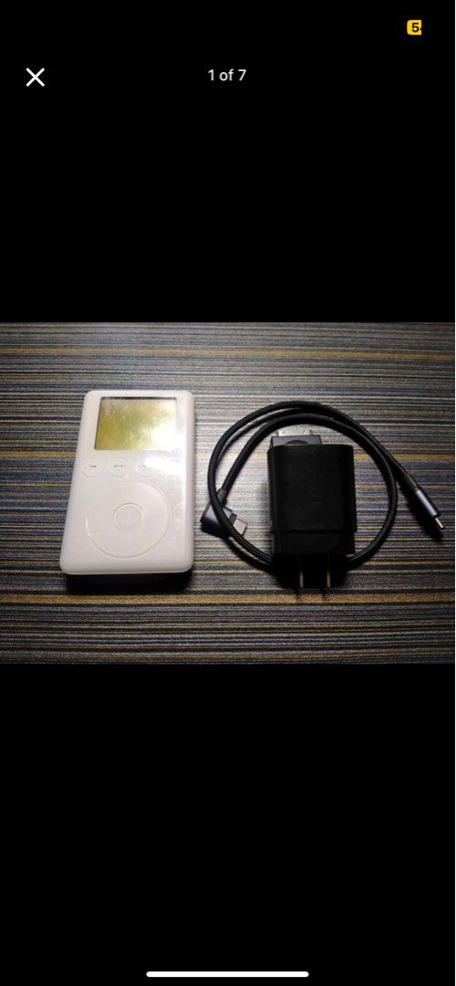 Ipod classic 3rd gen 30gb (Category: Portable Music Players) located in Paranaque City. Submitted by obin08 (Listing ID 1377802566, Image 3). Description: wygiwys .