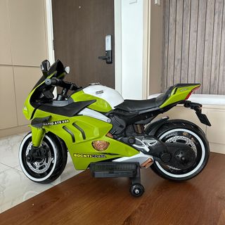 (Category: ) located in . Submitted by ninglitee (Listing ID 1377778474, Image 1). Description: .