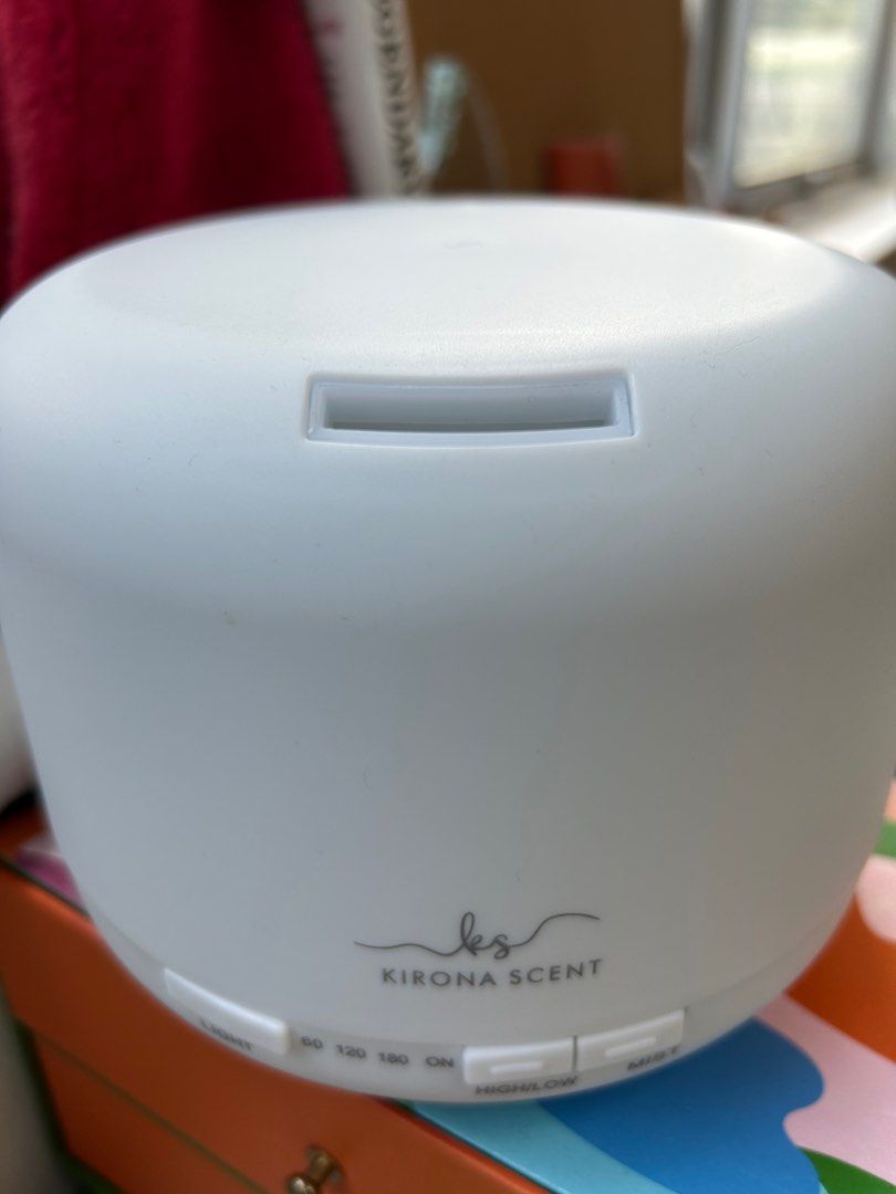 Kirona Scent Diffuser - White