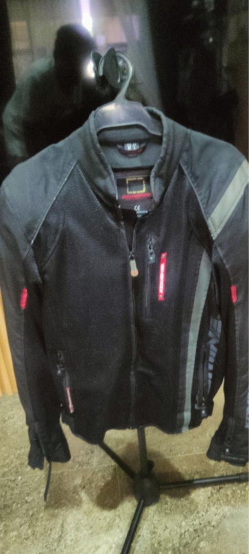 Komine Motorcycle Jacket Padded (Category: Coats, Jackets and Outerwear) located in Manila. Submitted by sv_ph (Listing ID 1377871310, Image 2). Description: Komine Motorcycle Jacket Made in Japan 💯 original 3 times used only its just blurred picture but really good condition .