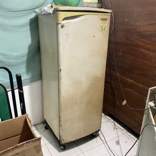 (Kategori: ) berada di . Dikirim oleh prelvdnda (ID iklan 1377850598, Gambar 1). Deskripsi: .