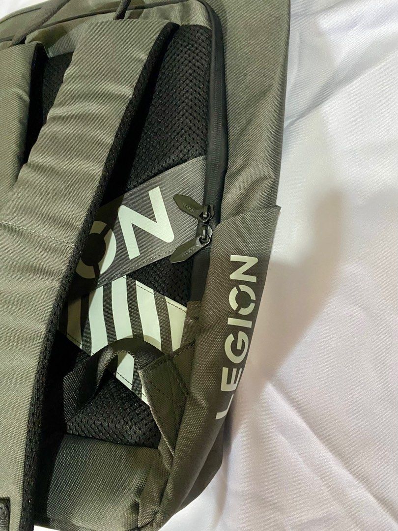 Lenovo Legion 16” Gaming Backpack (Category: Backpacks) located in Taguig. Submitted by nj_sells (Listing ID 1377805720, Image 3). Description: FS: 📍 Lenovo Legion 16" Gaming Backpack GB400 RFS: extra bag Details: ✔️ Original Price: Php 2,840 💲 Selling Price: Php 2,400 + sf (negotiable) 📌 Location: Taguig City 🧾 Mode of Payment: Gcash ✔️ Condition: 10/10 📦 Courier: Lalamove, Lbc, J&T, Grab .