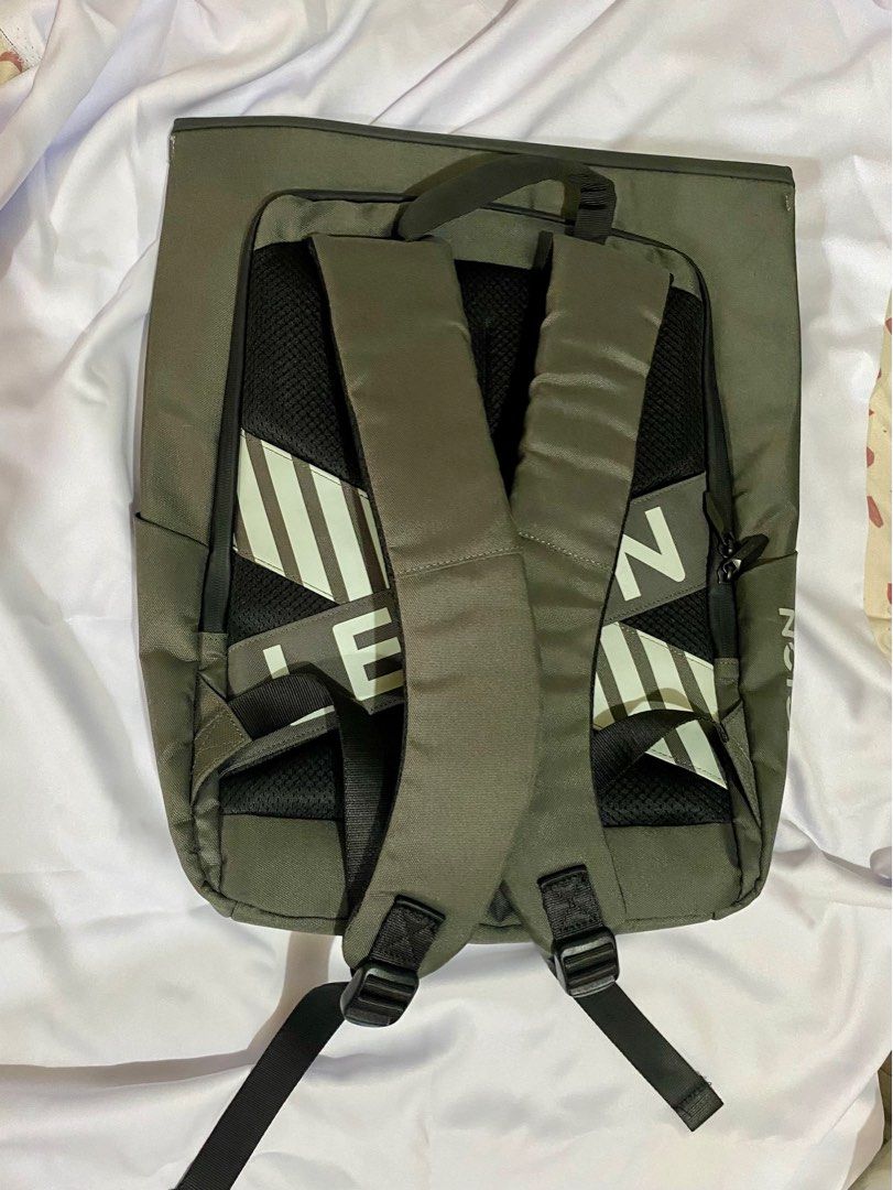 Lenovo Legion 16” Gaming Backpack (Category: Backpacks) located in Taguig. Submitted by nj_sells (Listing ID 1377805720, Image 2). Description: FS: 📍 Lenovo Legion 16" Gaming Backpack GB400 RFS: extra bag Details: ✔️ Original Price: Php 2,840 💲 Selling Price: Php 2,400 + sf (negotiable) 📌 Location: Taguig City 🧾 Mode of Payment: Gcash ✔️ Condition: 10/10 📦 Courier: Lalamove, Lbc, J&T, Grab .