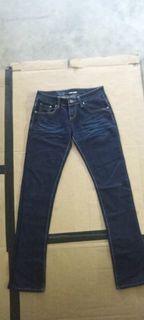 (Category: ) located in . Submitted by 137thrift (Listing ID 1377873628, Image 1). Description: .