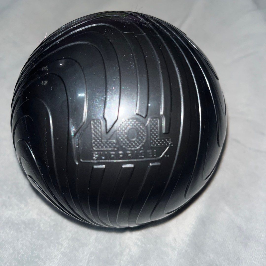 LoL pet new dup (Category: Designer & Blind Box Toys) located in Quezon City. Submitted by mcv1102 (Listing ID 1377878265, Image 3). Description: Brandnew dup LOL pet toy Old edition classic pet of lol.