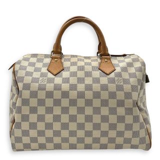 (Category: ) located in . Submitted by carousellluxury (Listing ID 1377821353, Image 1). Description: .