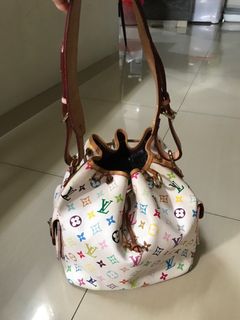 (Kategori: ) berada di . Dikirim oleh bag_tilas (ID iklan 1377792150, Gambar 1). Deskripsi: .