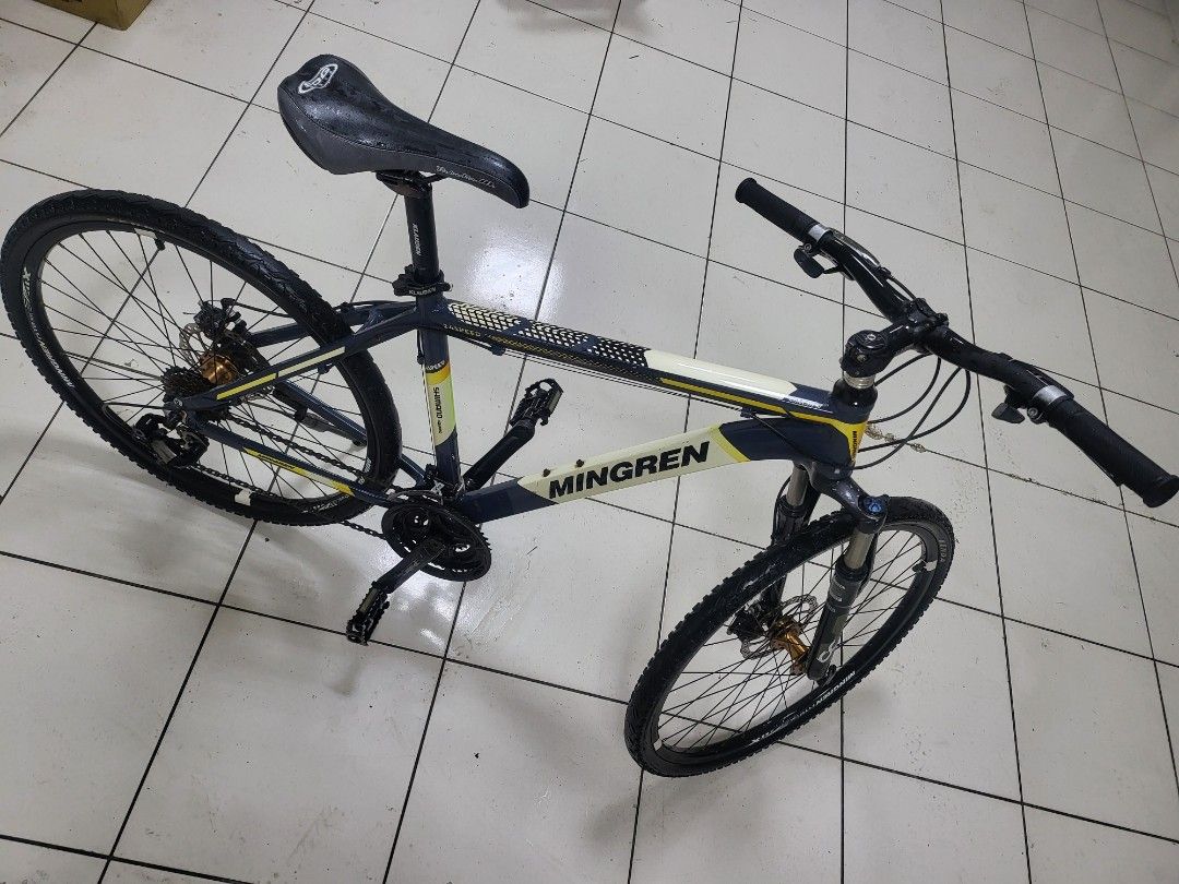 由 reymondeja53254 (刊登 ID 1377937879，圖片 3) 提交，位於 台中市 (Taichung) 的 MINGREN (類別：單車)，說明：Mingren 26er medium Good condition Price : NT$ 3,200 negotiable Meet up : Toyota Daya Taichung or Tanzi Train Station。