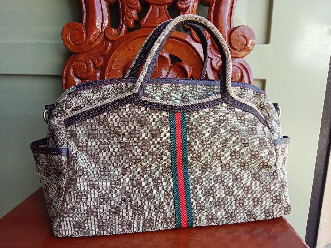 Monogram Boston (Category: Luxury Bags & Wallets) located in Solano. Submitted by bags_infinity (Listing ID 1377835713, Image 1). Description: clean interior intact; good condition leather parts good condition, silver hardware no sling no logo embossed on hardware ✨all items available; updated always if sold ✨vague messages will be ignored: available? hm? location?..etc ✨i send more pictures for details if available 🌱 location: Nueva Vizcaya 🌱 