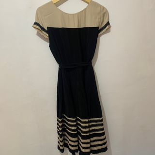 (Kategori: ) berada di . Dikirim oleh lovethepreloved.id (ID iklan 1377769337, Gambar 1). Deskripsi: .