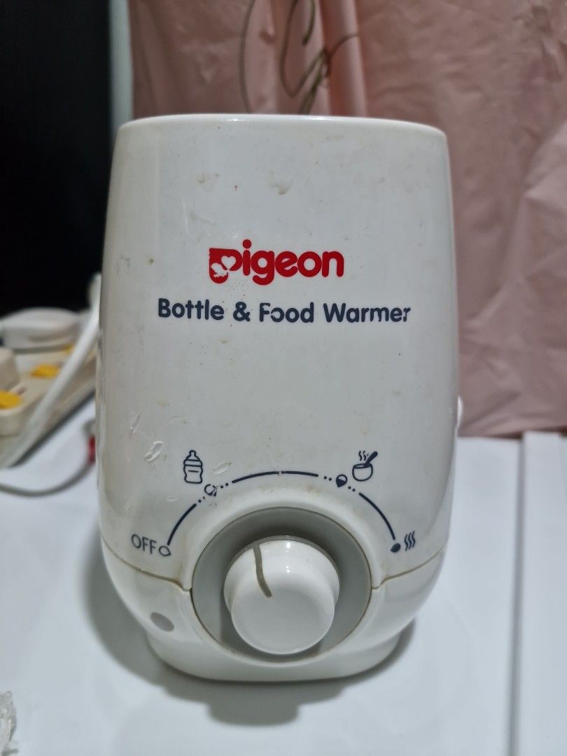 Pigeon Bottle & Food Warmer (Category: Breastfeeding & Bottle Feeding) located in Singapore. Submitted by jiachannel (Listing ID 1377902965, Image 1). Description: pigeon bottle & food warmer.