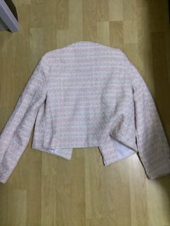 (Category: ) located in . Submitted by _ivyy (Listing ID 1377802636, Image 1). Description: .