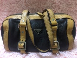 (Category: ) located in . Submitted by ctea_luv_shopping (Listing ID 1377843395, Image 1). Description: .