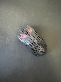 （分類：）位於 。 由 charcoalhellokitty 提交（商品編號 1377843096，圖片 1）。簡介： 。