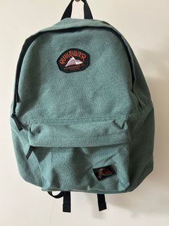 由 yeahhhgoods (刊登 ID 1377851805，圖片 1) 提交，位於 的 (類別：)，說明：。