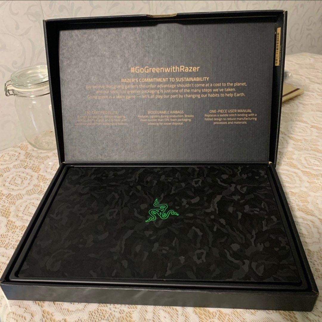 Razer Blade 15 Advanced i7 10875H RTX 2080 Super632267072345631125