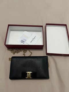 (Kategori: ) berada di . Dikirim oleh littlellstorage (ID iklan 1377770895, Gambar 1). Deskripsi: .